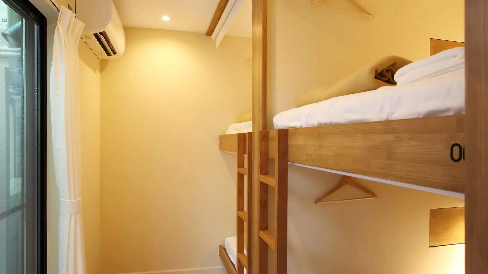 The Lower East Nine Hostel Kyoto 0*,  Japan